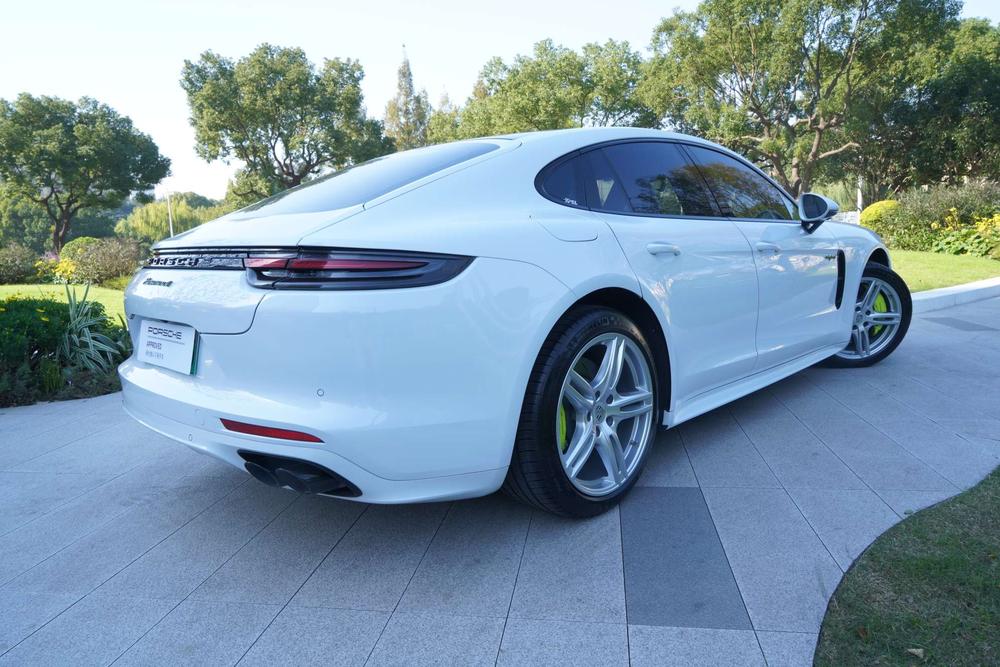 Porsche Panamera E-Hybrid