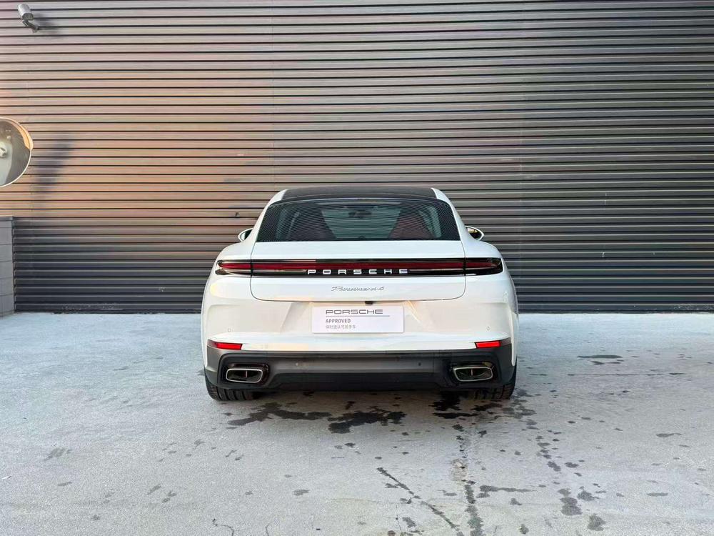 Porsche Panamera E-Hybrid