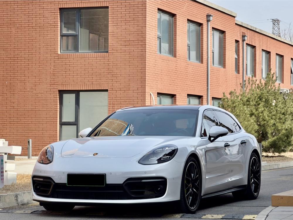 Porsche Panamera E-Hybrid