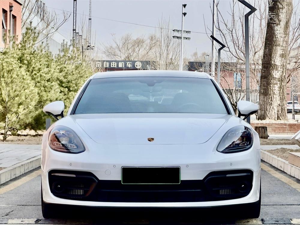 Porsche Panamera E-Hybrid
