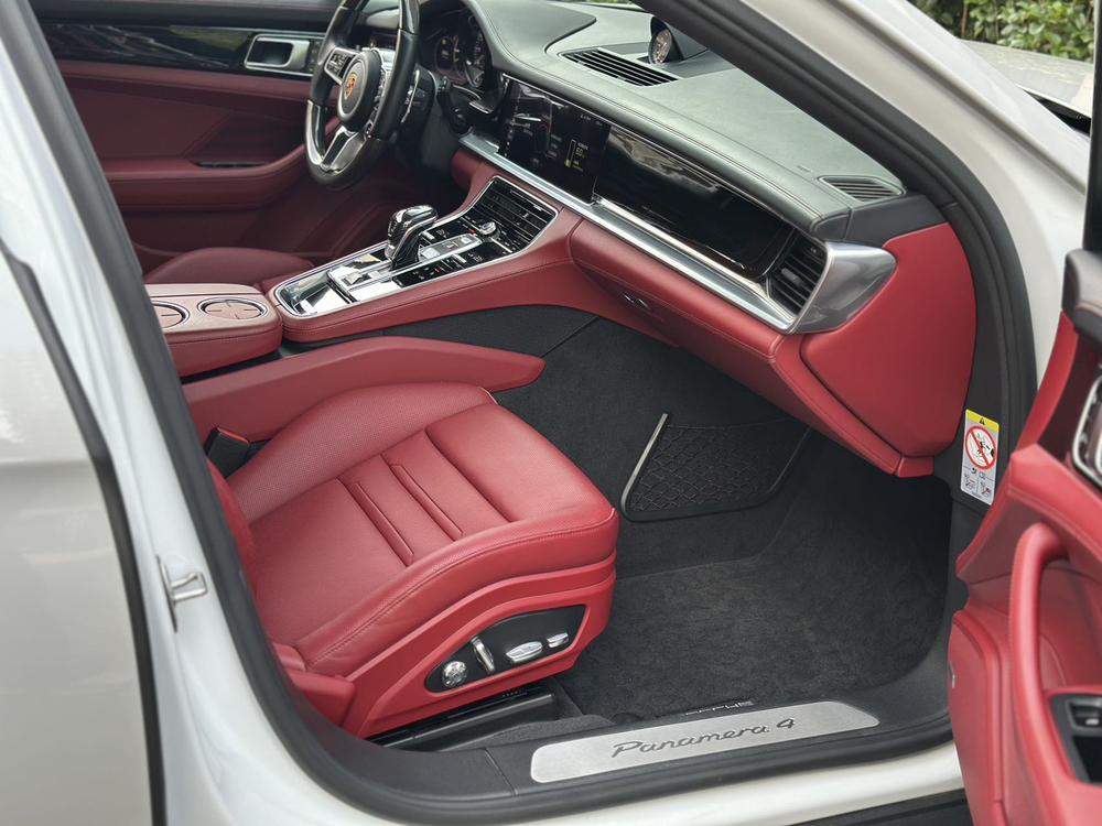 Porsche Panamera E-Hybrid