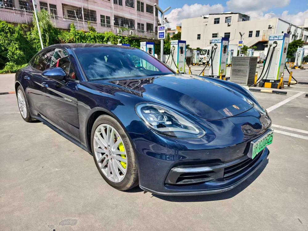 Porsche Panamera E-Hybrid