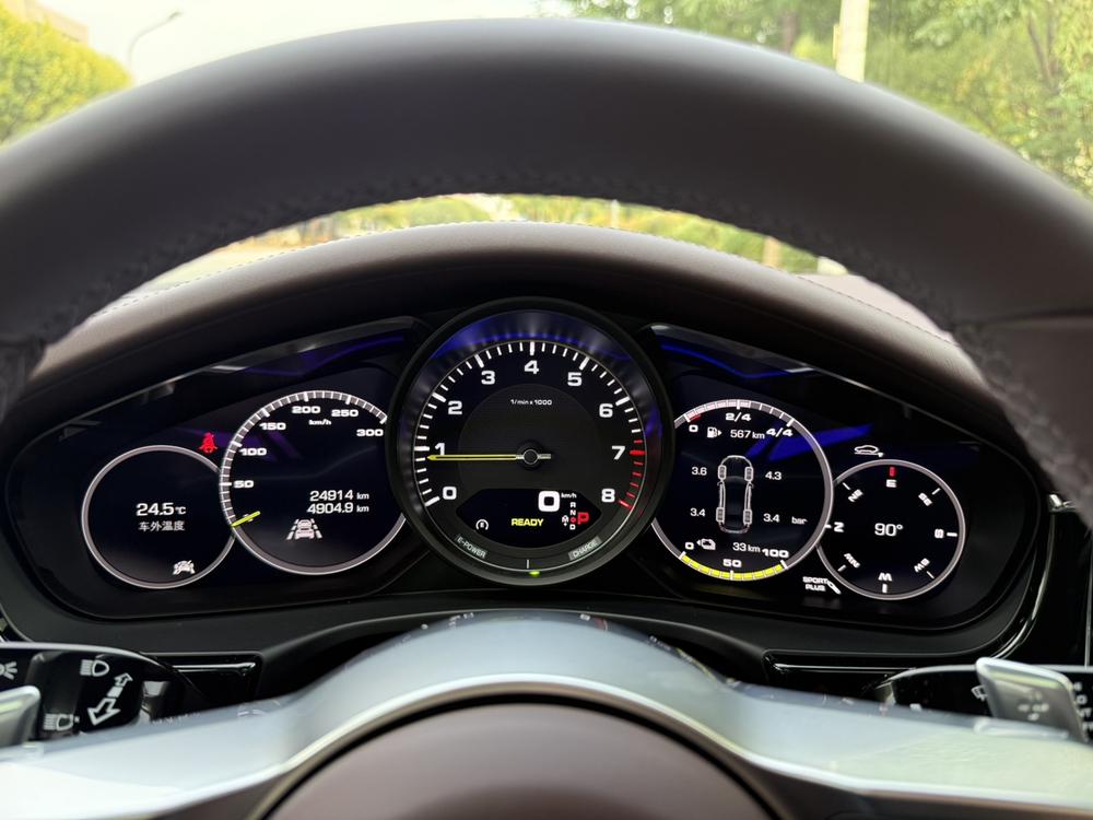 Porsche Panamera E-Hybrid
