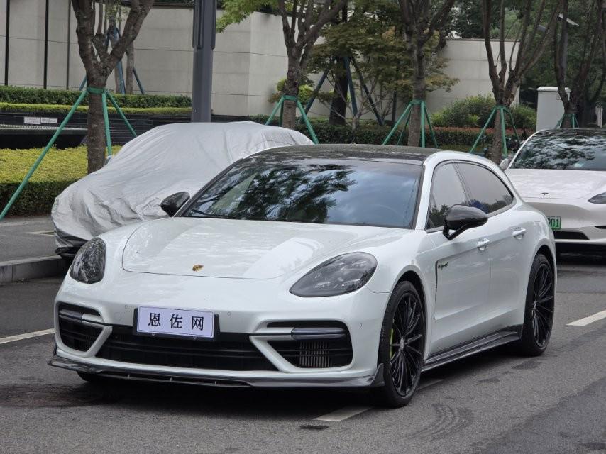 Porsche Panamera E-Hybrid