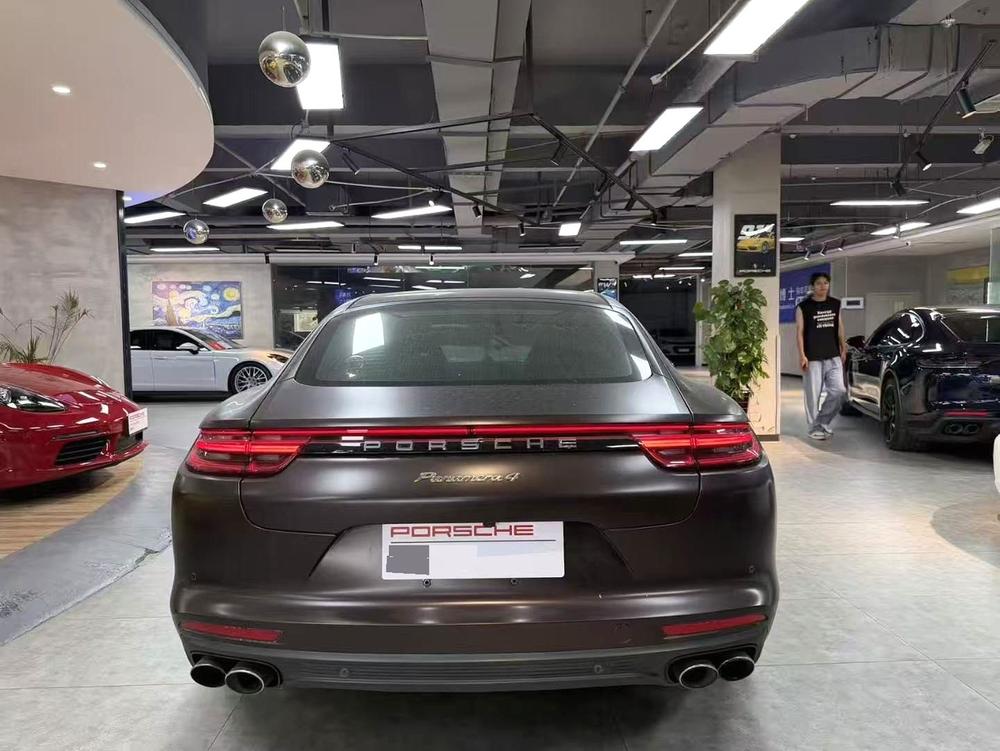 Porsche Panamera E-Hybrid