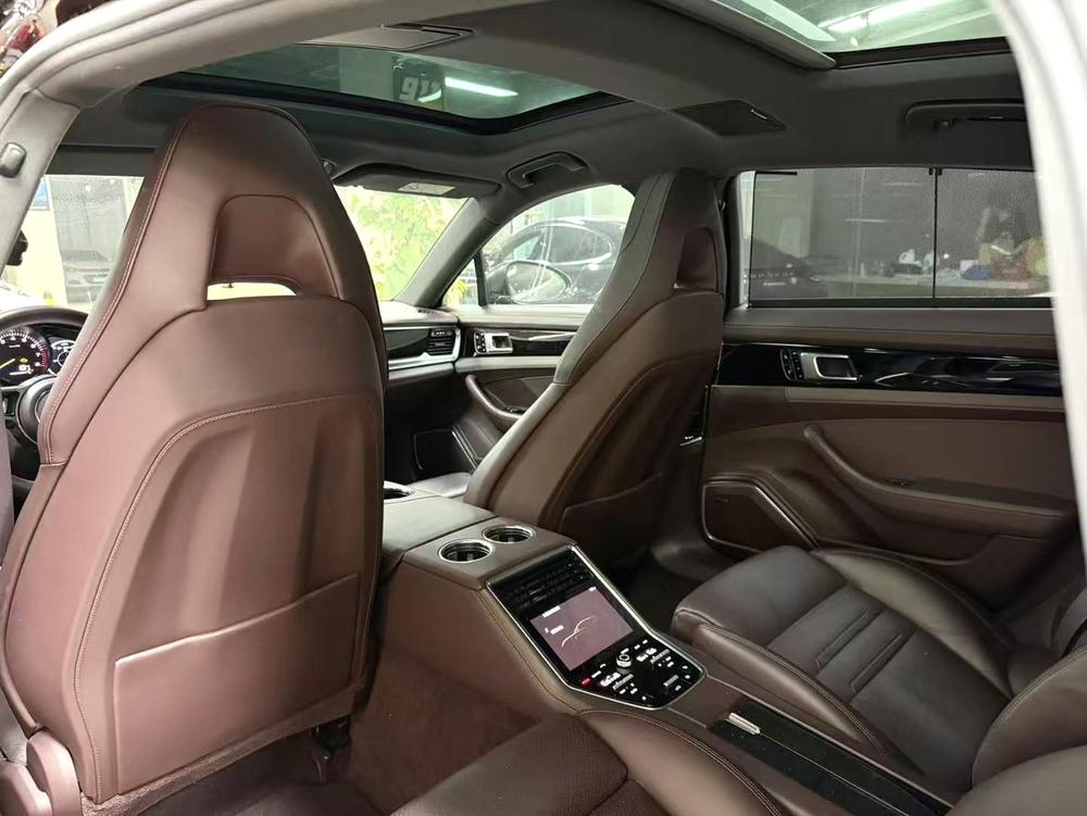 Porsche Panamera E-Hybrid