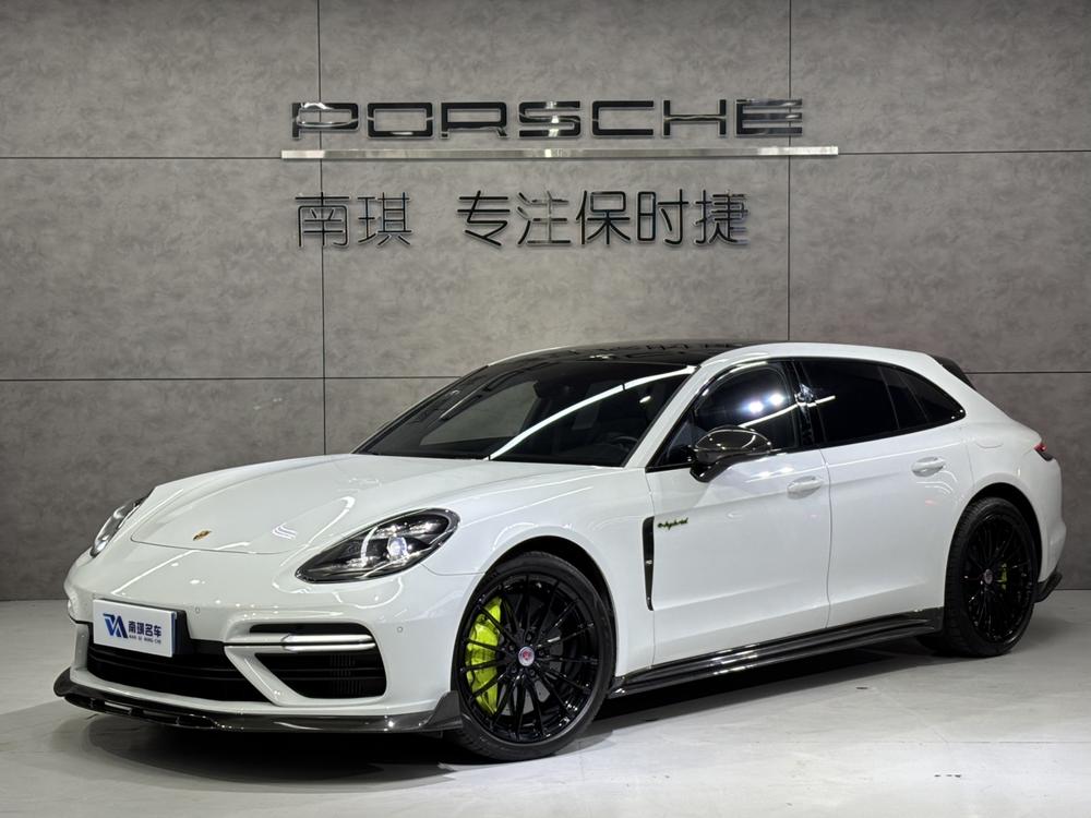 Porsche Panamera E-Hybrid