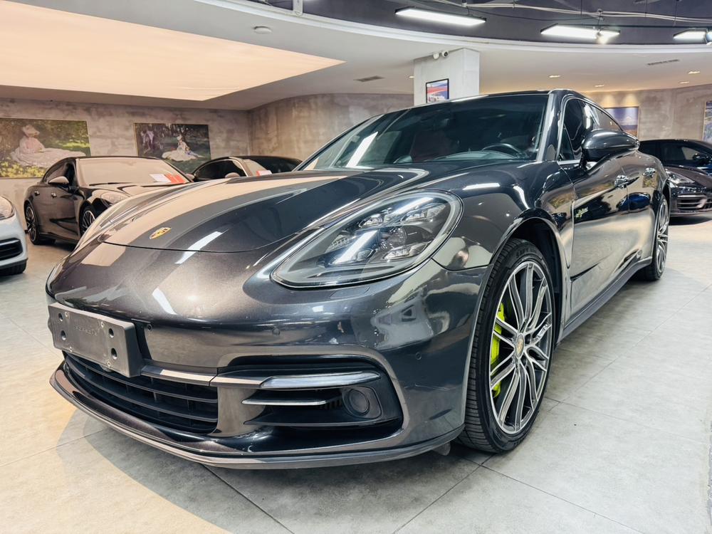 Porsche Panamera E-Hybrid
