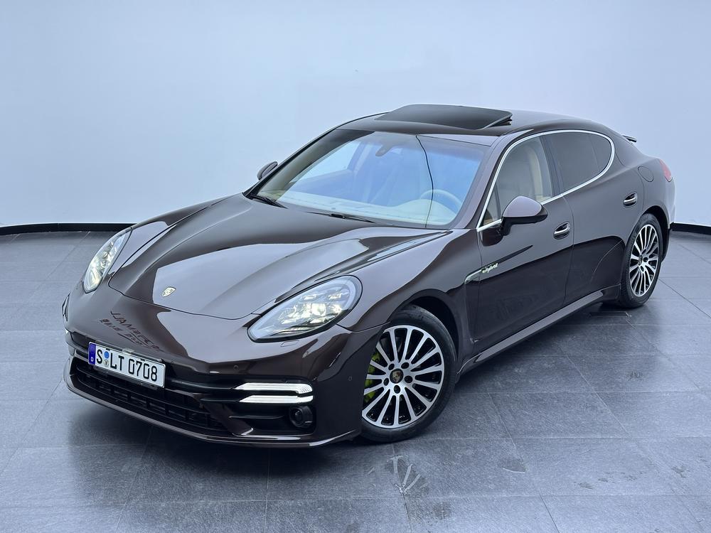 Porsche Panamera E-Hybrid