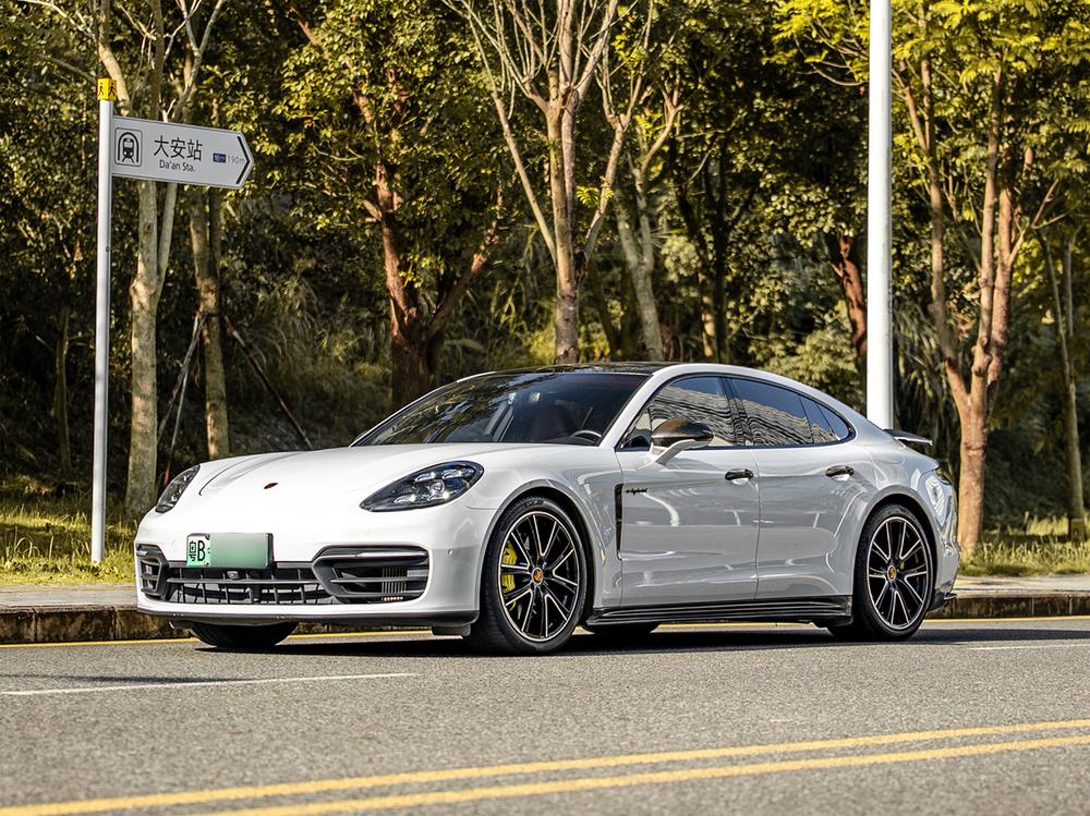 Porsche Panamera E-Hybrid
