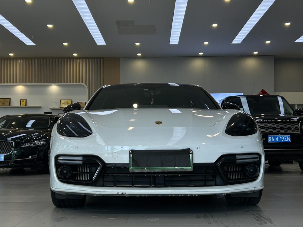 Porsche Panamera E-Hybrid