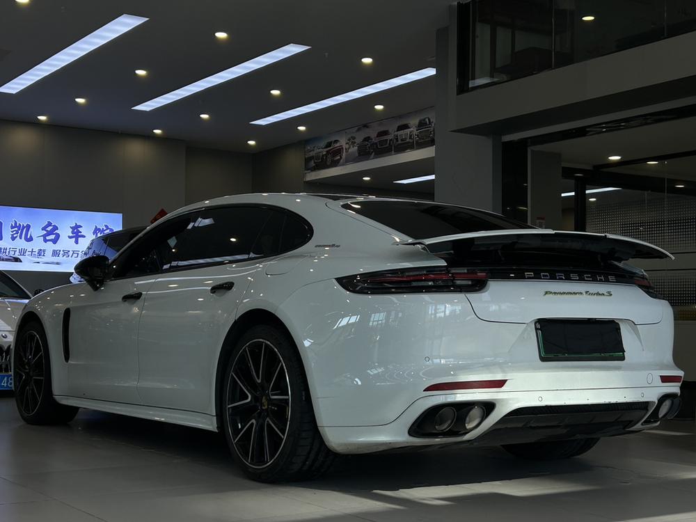 Porsche Panamera E-Hybrid