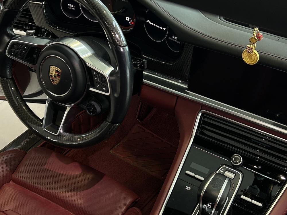 Porsche Panamera E-Hybrid