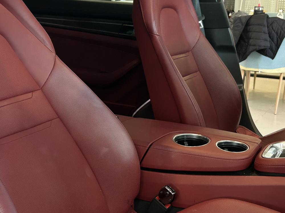 Porsche Panamera E-Hybrid