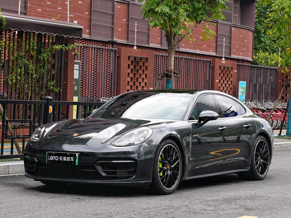 Porsche Panamera E-Hybrid