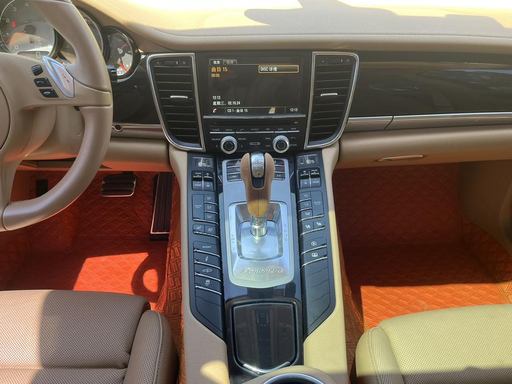 Porsche Panamera