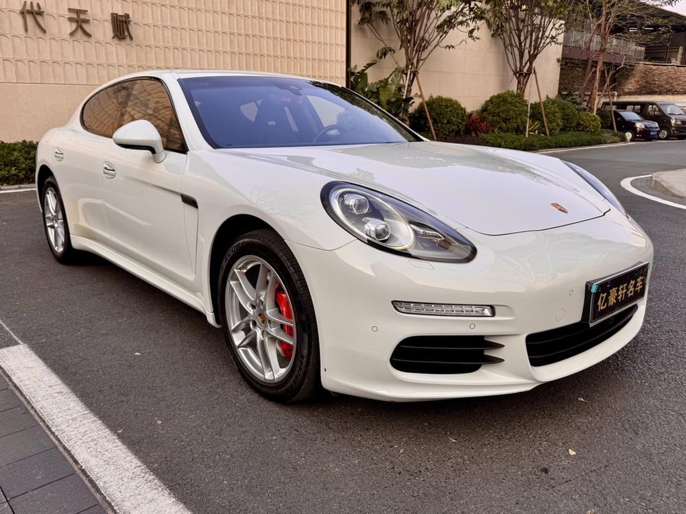Porsche Panamera