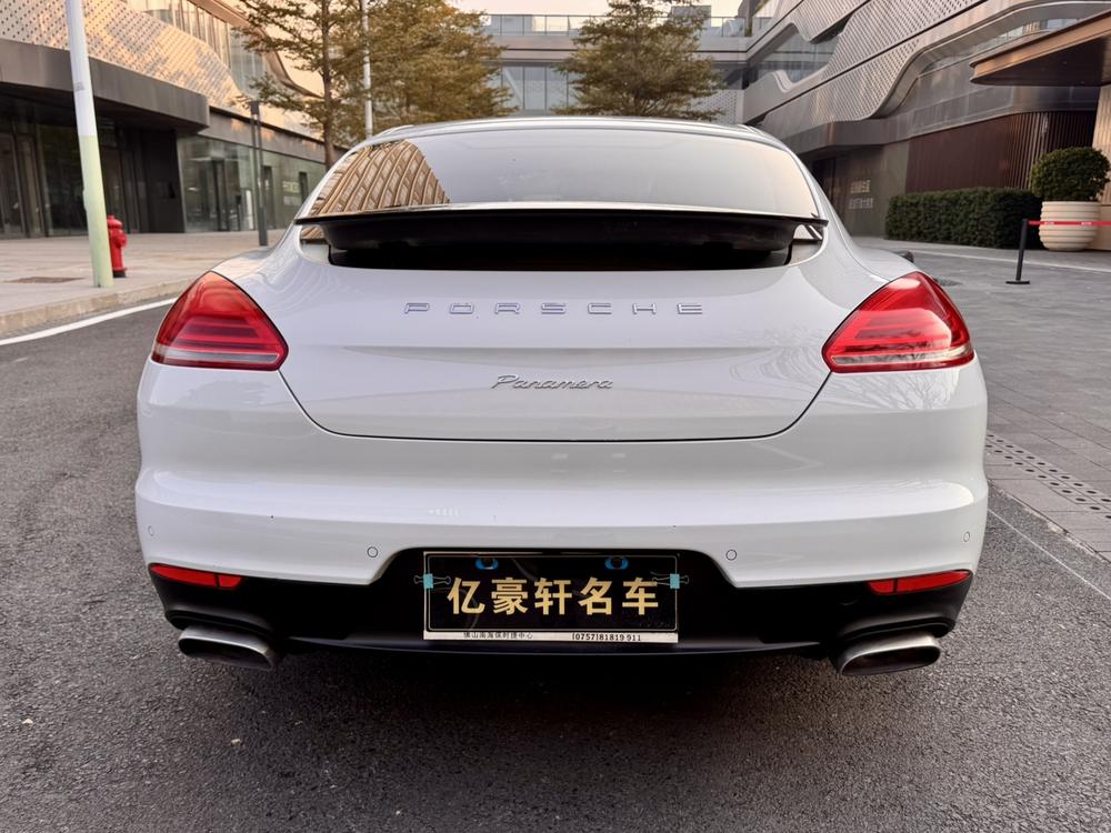 Porsche Panamera