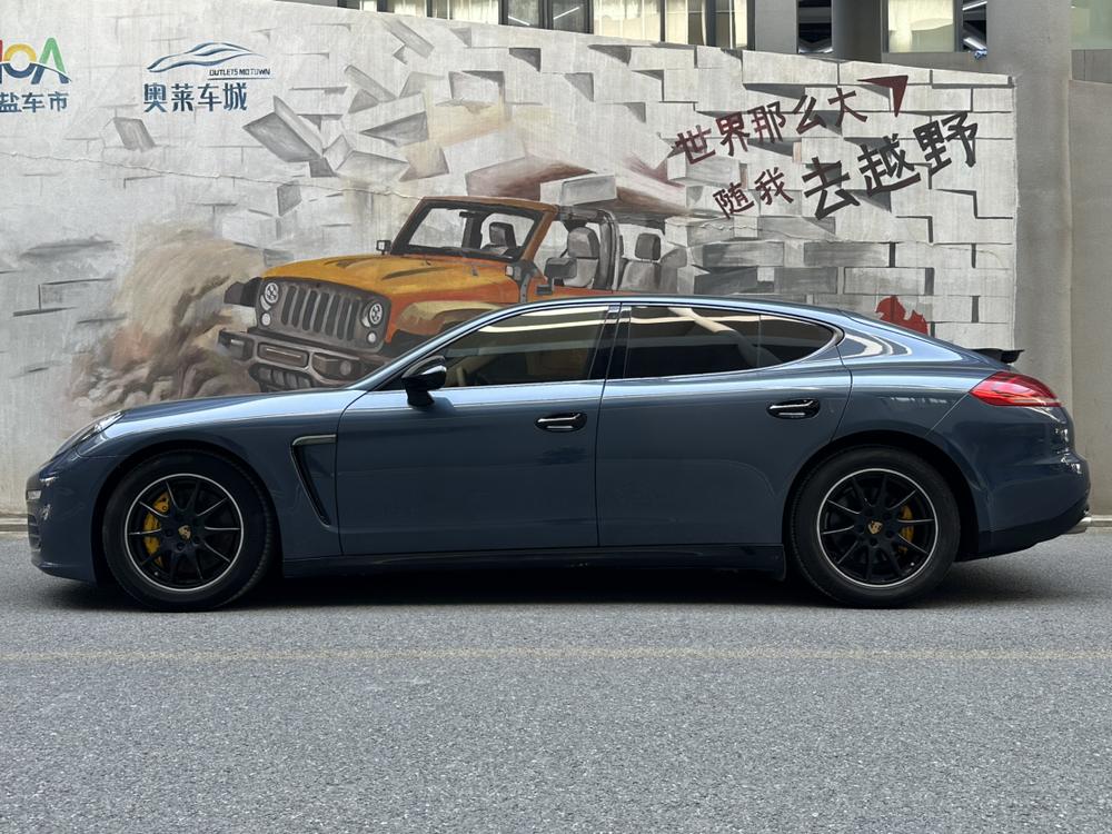 Porsche Panamera