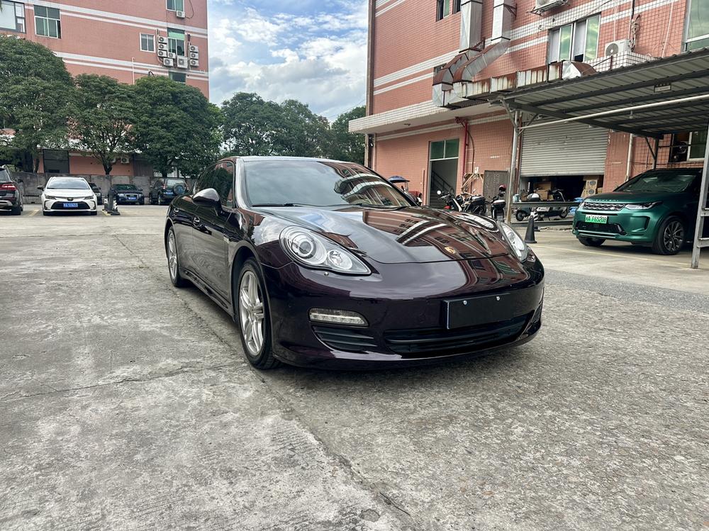 Porsche Panamera