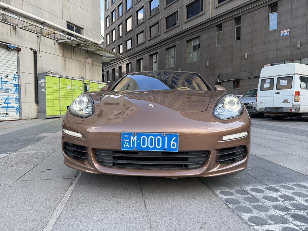 Porsche Panamera
