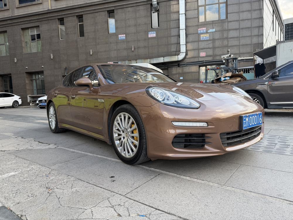 Porsche Panamera
