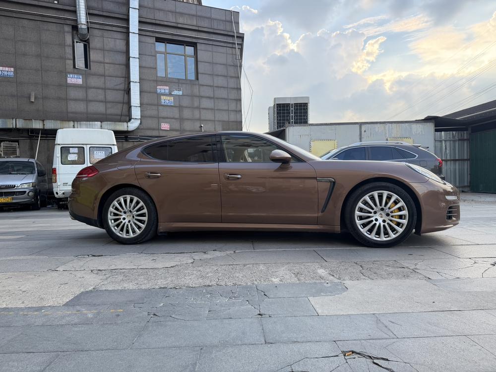 Porsche Panamera