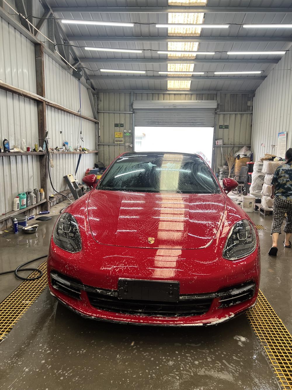 Porsche Panamera