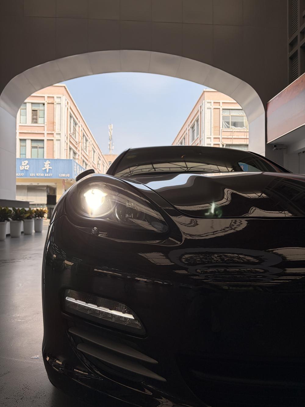 Porsche Panamera