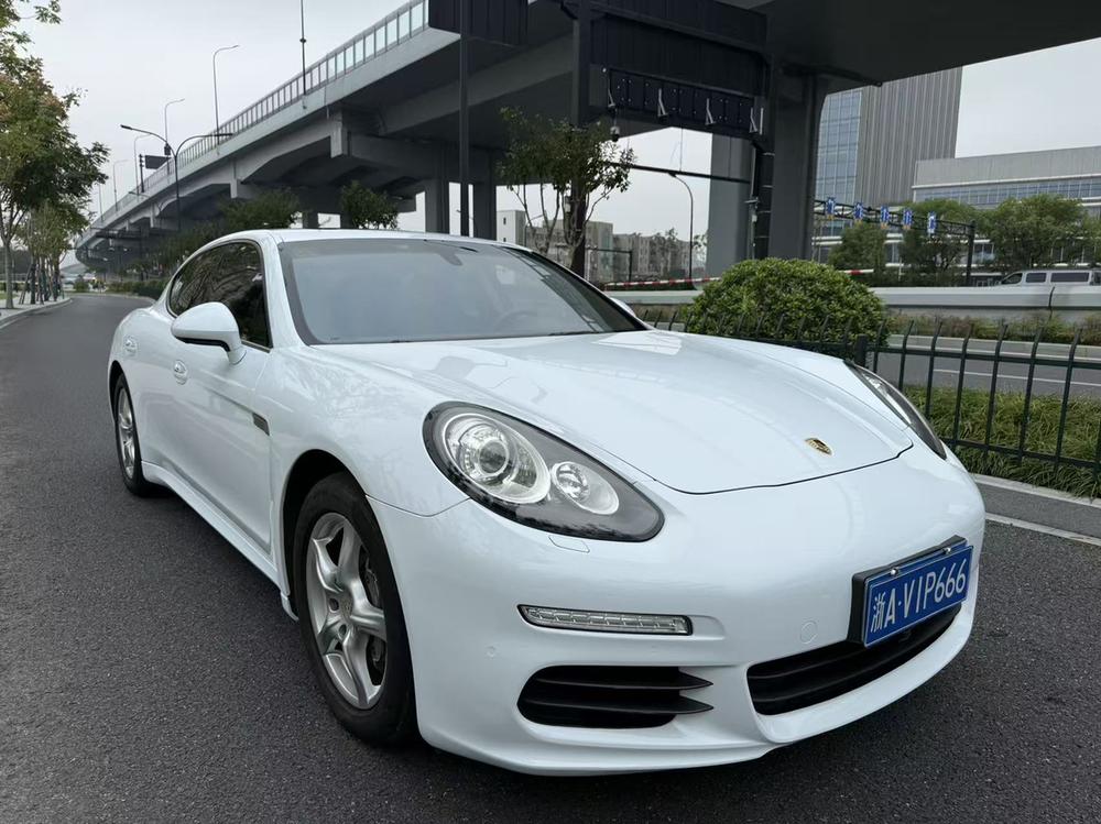 Porsche Panamera