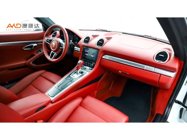 Porsche Porsche 718