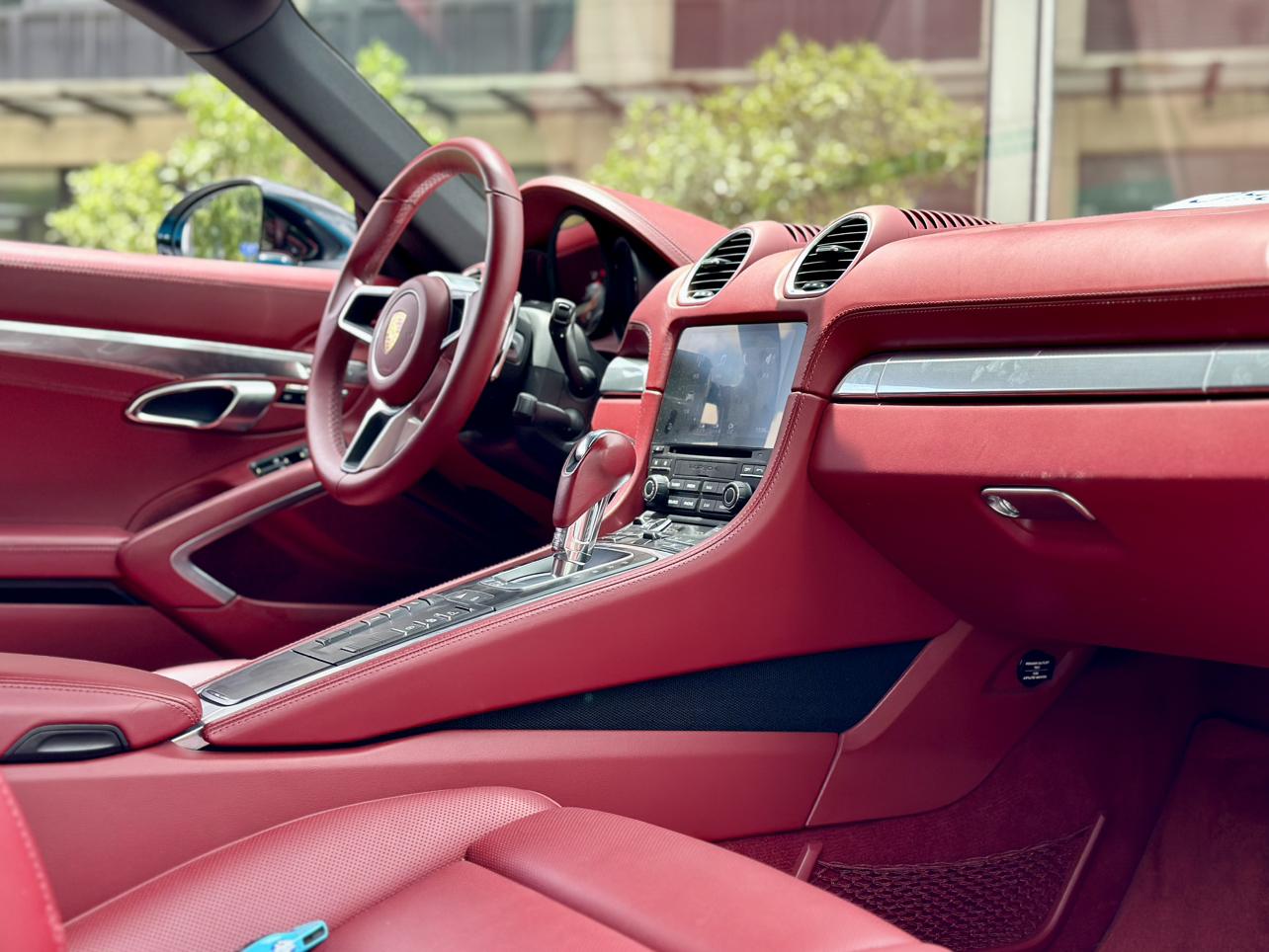 Porsche Porsche 718