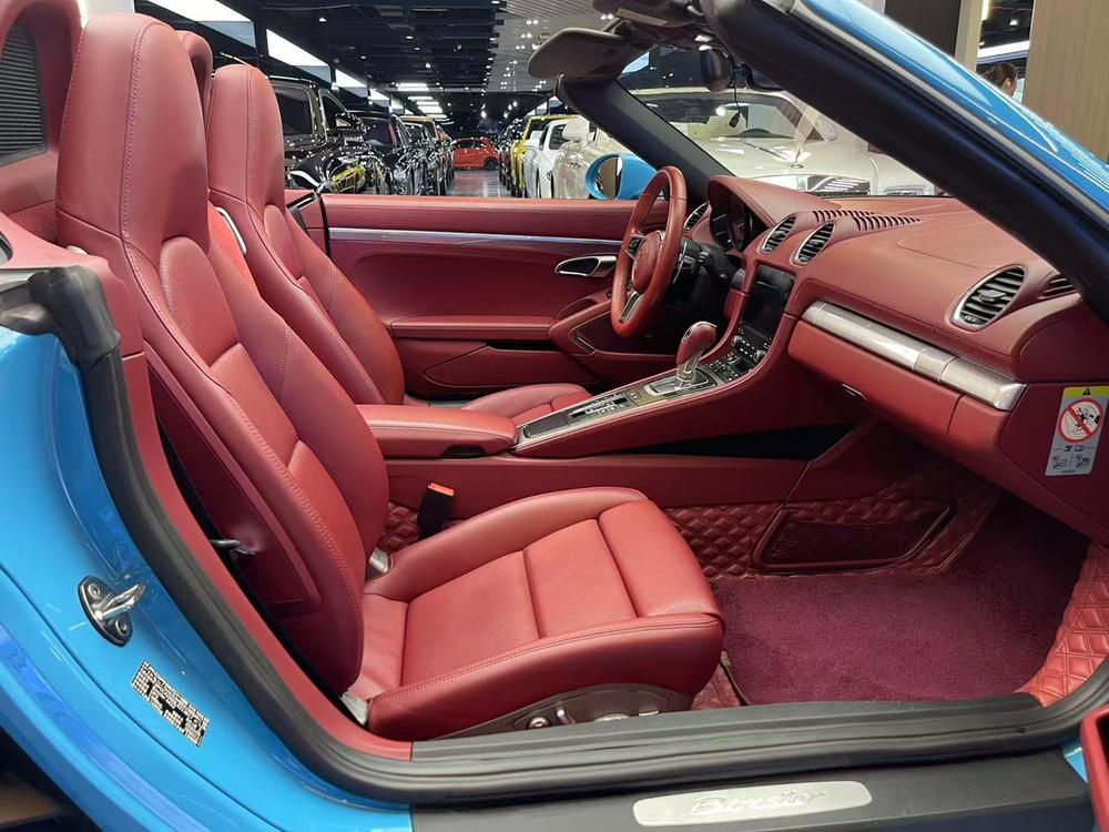 Porsche Porsche 718