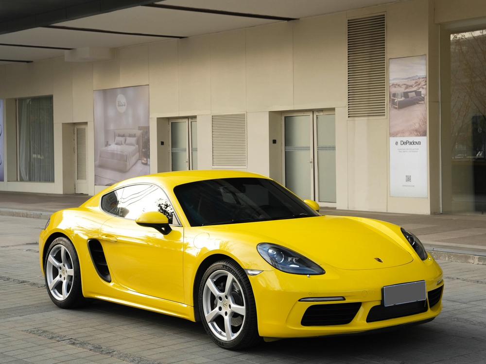 Porsche Porsche 718