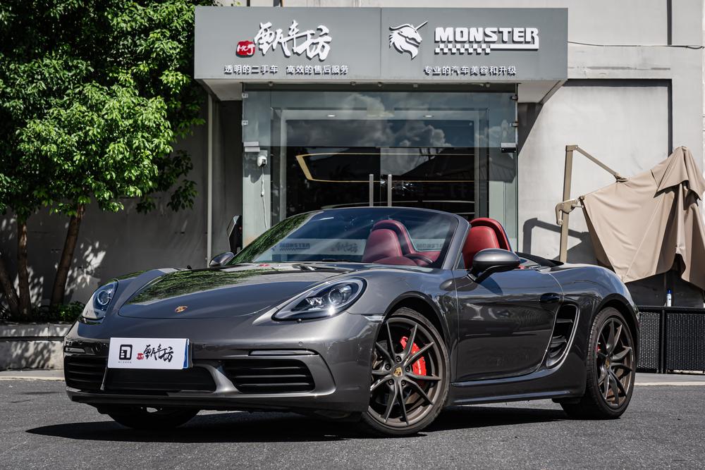 Porsche Porsche 718