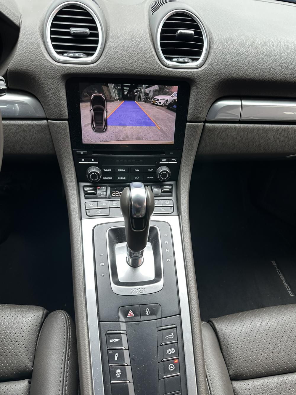 Porsche Porsche 718