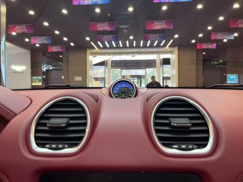 Porsche Porsche 718