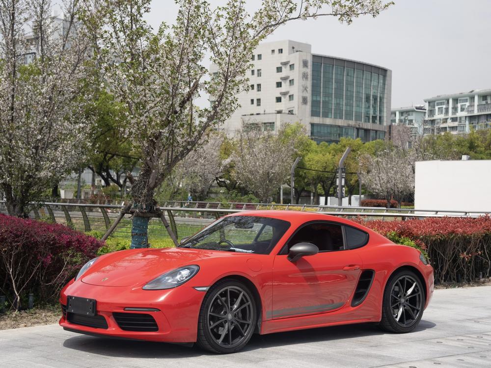 Porsche Porsche 718