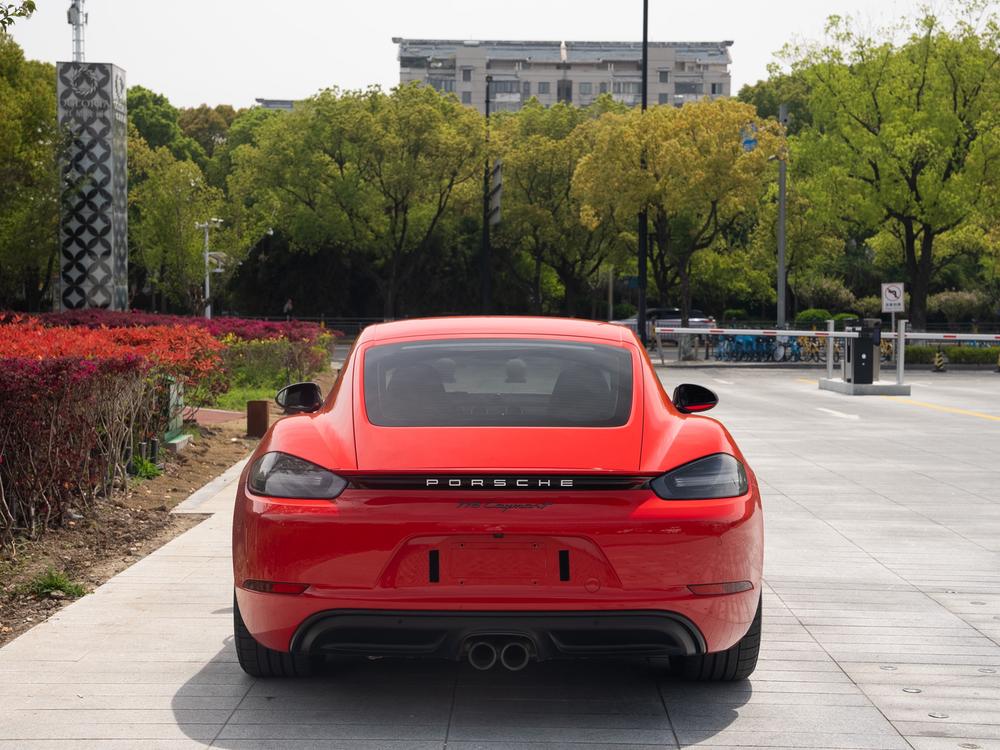 Porsche Porsche 718
