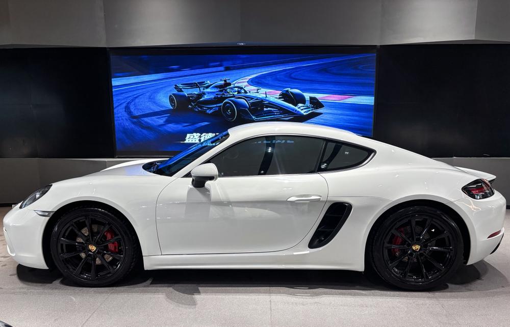 Porsche Porsche 718