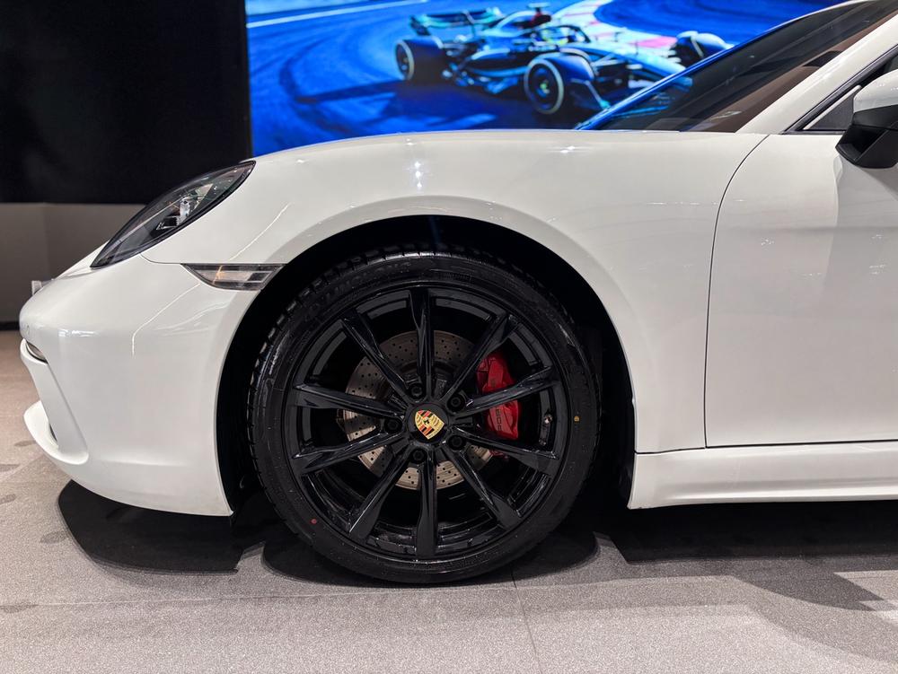 Porsche Porsche 718