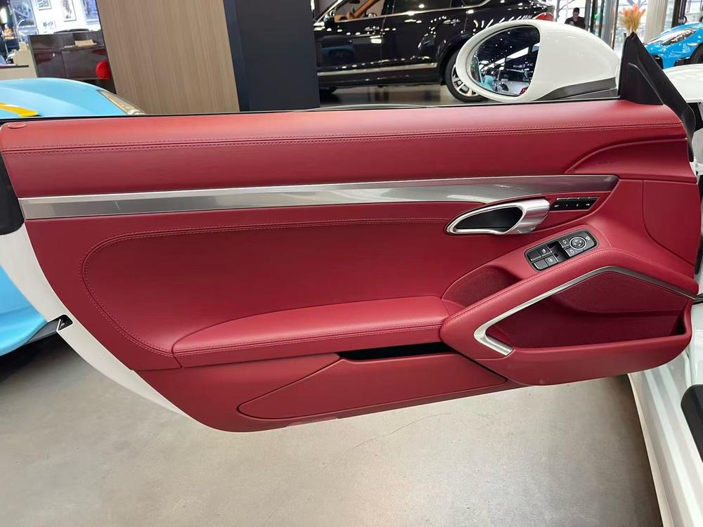 Porsche Porsche 718