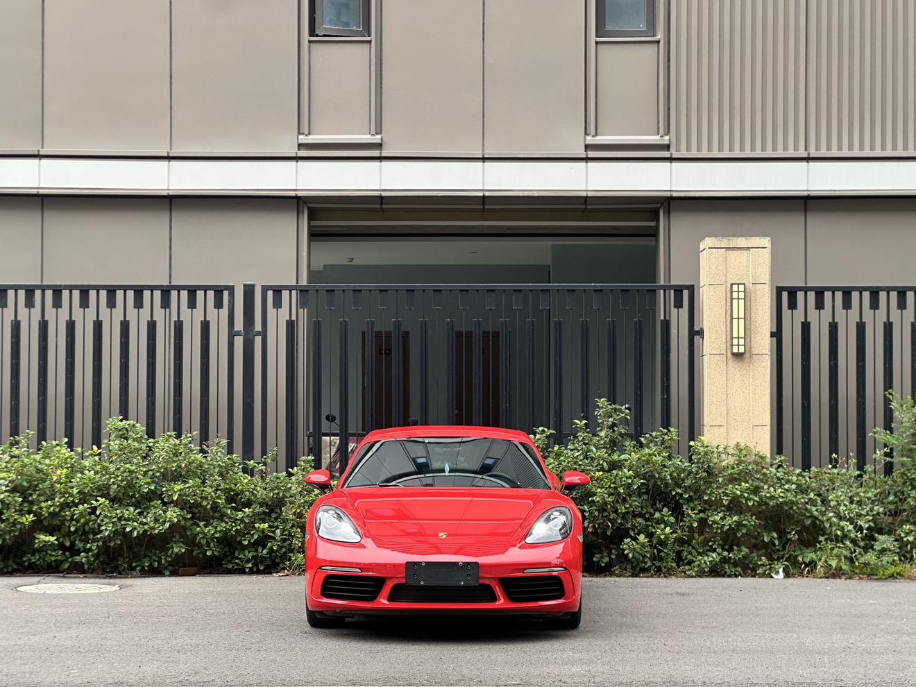Porsche Porsche 718
