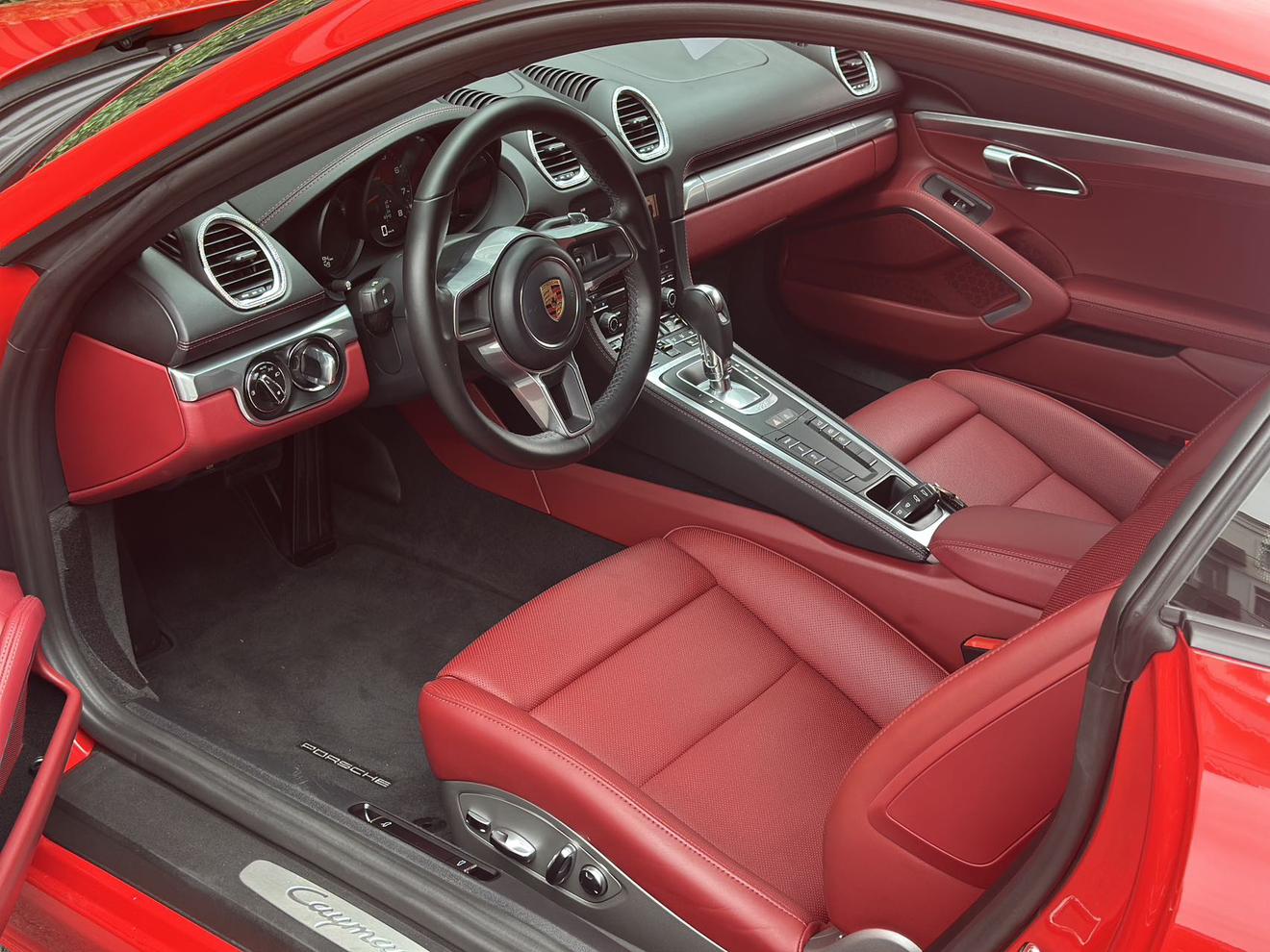 Porsche Porsche 718