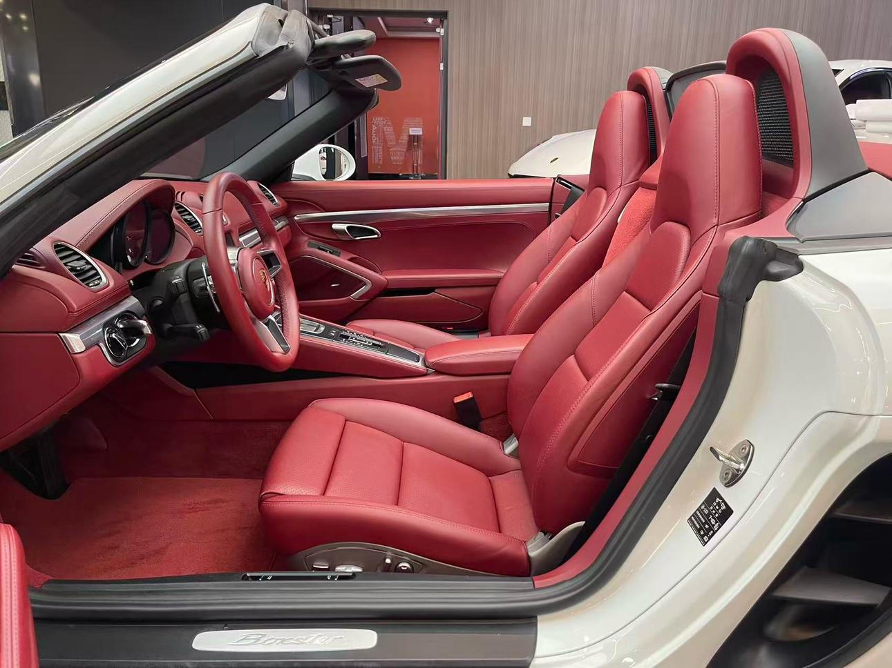 Porsche Porsche 718