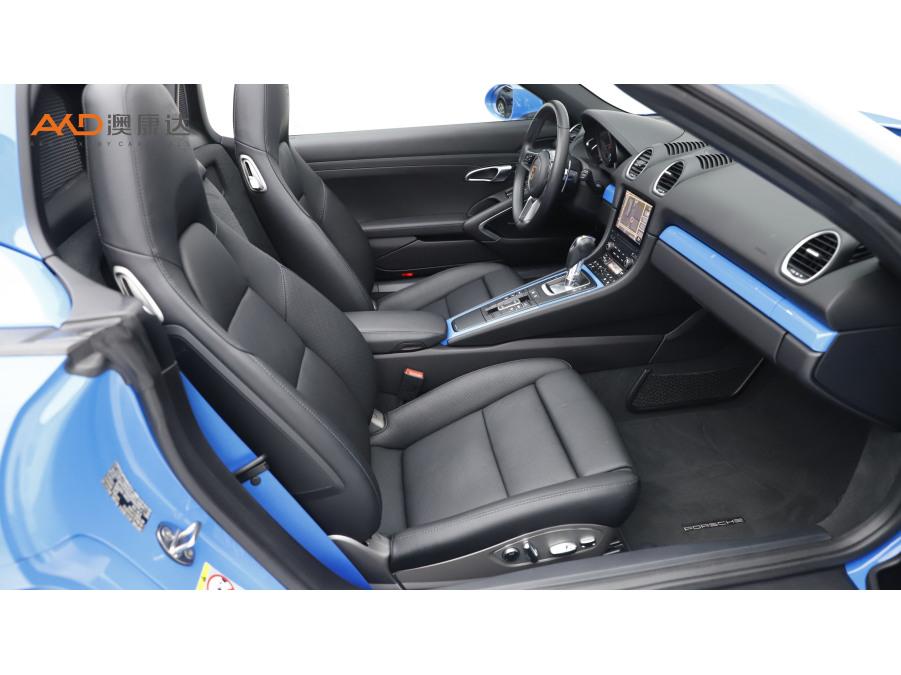Porsche Porsche 718