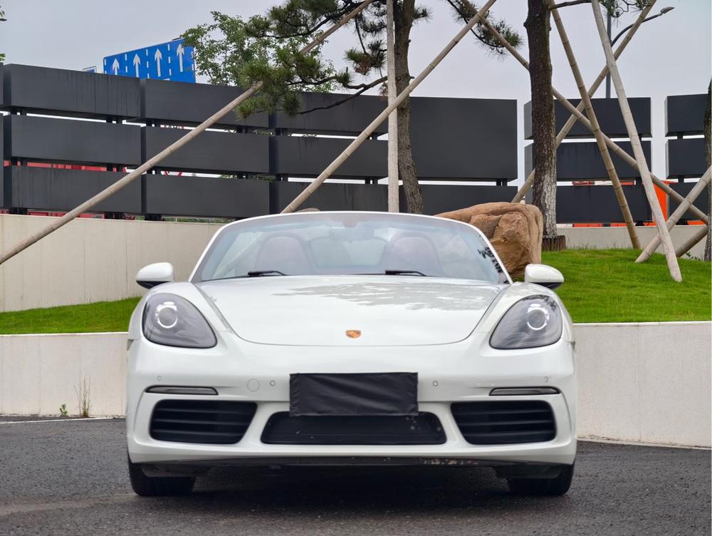 Porsche Porsche 718