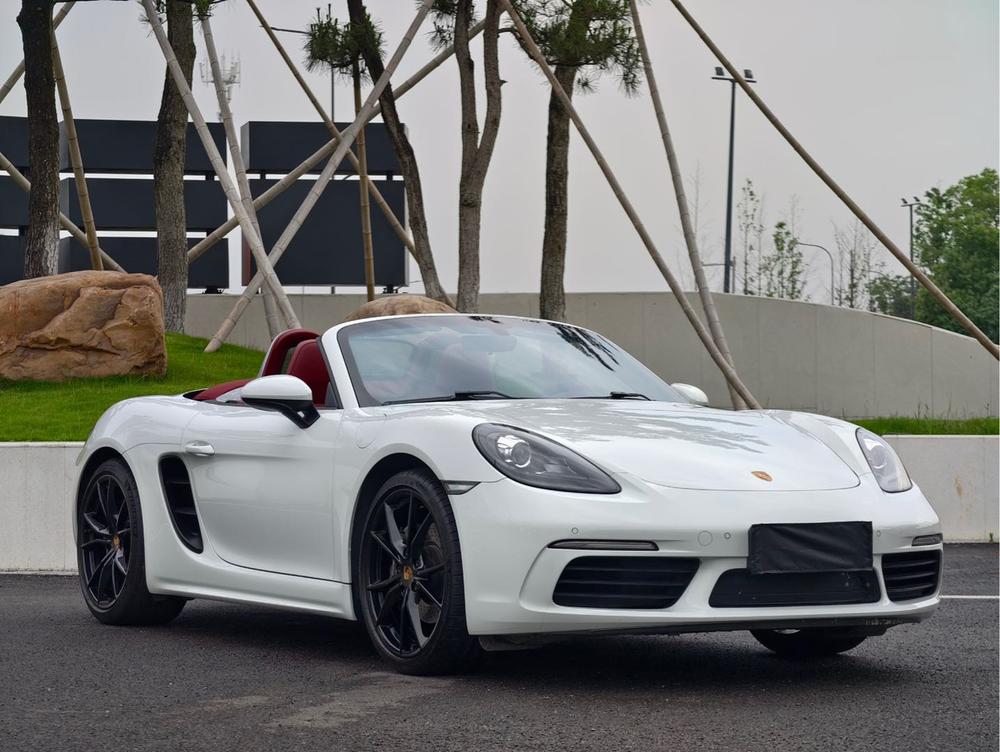 Porsche Porsche 718