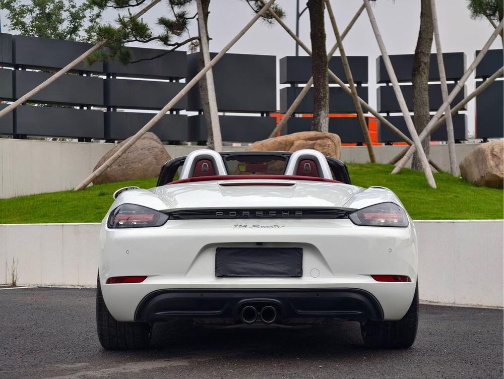 Porsche Porsche 718