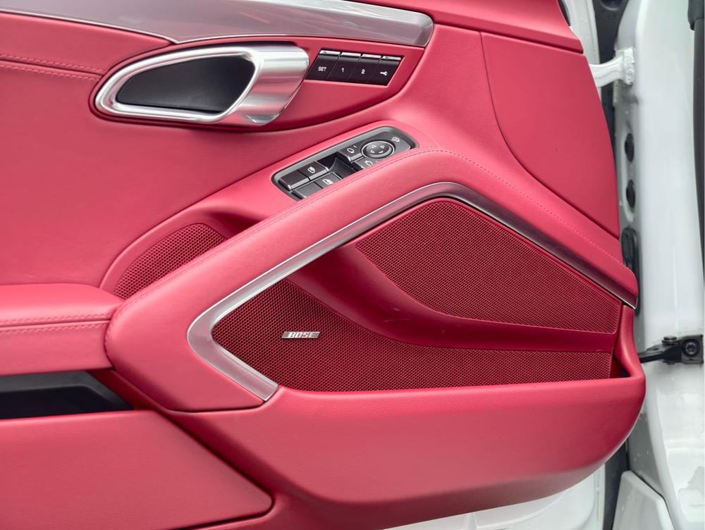 Porsche Porsche 718